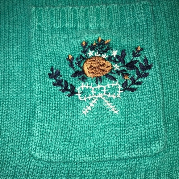 𝅺SHENANIGANS V neck knit sweater embroidered flower bouquet on pocket size S - Picture 2 of 9